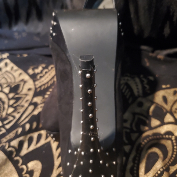 Black A.Co studded platform heels in amazing condition size 10 - Picture 6 of 6